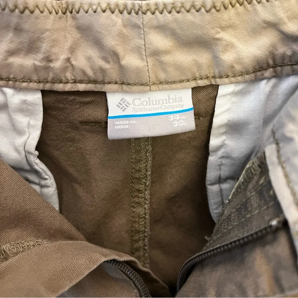 Columbia Men’s Tan Cargo Pants Size 34” Good‎ Condition